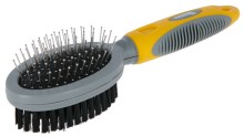 double brush with safety cap and bristles oval, 20,5 cm
