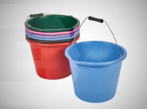 3 Gallon Stable Bucket